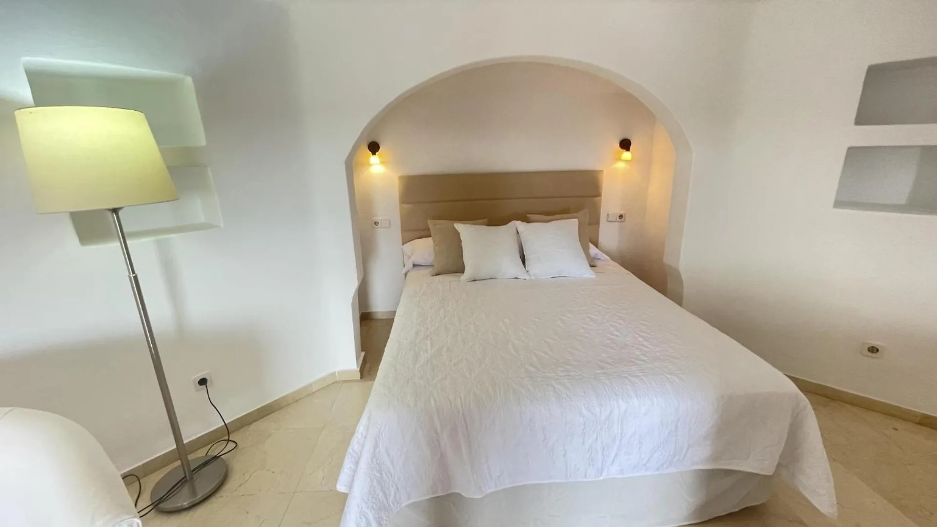 شقة 501.Serene Studio With Large Terrace And Pool سان ميغيل ذي أبونا